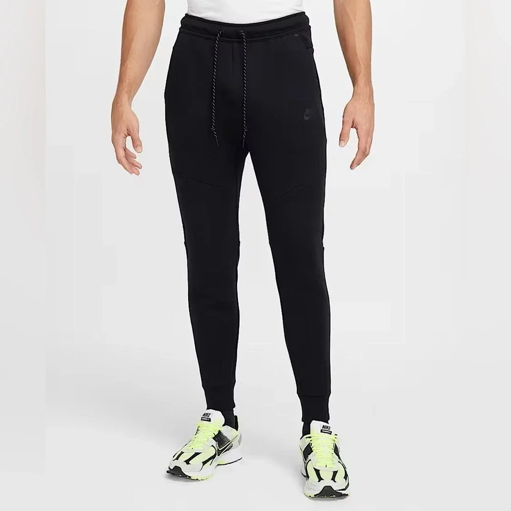 Nike Men's Black Tech Fleece Slim Fit Jogger Sweatpants‎ Zipper Pocket Medium